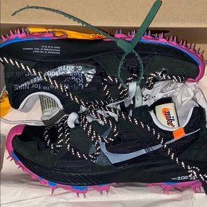 Off white air zoom terra kiger